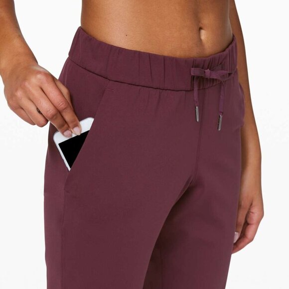 Lululemon On the Fly 7/8 Pant- Dark Adobe Athleisure Joggers- Size 4 - Picture 4 of 14